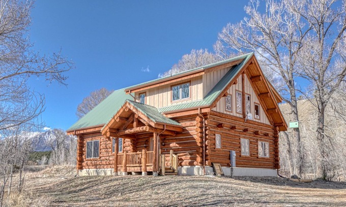 Salida Cabina | Kellerbeck Ranch- Private Mountain Biking/Hiking Trail!