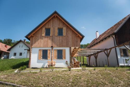 Eltendorf Casa | Kellerstöckl Uhudlerei 39
