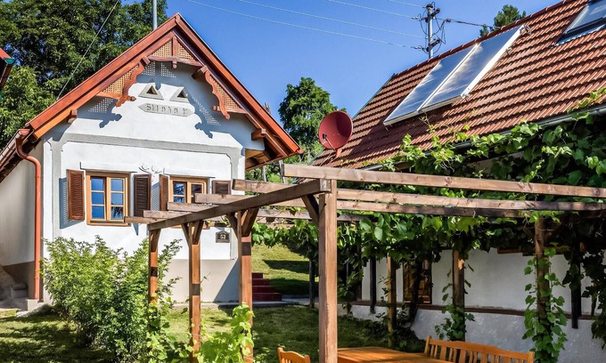 Nagysaroslak Casa | Kellestoeckl Moschendorf