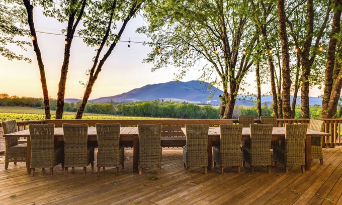 Kelseyville Villa | Kelseyville Home w/ Private Pool & Vineyard Views!