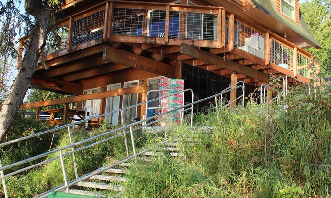 Sterling Chalet De Esquí | Kenai Riverfront Chalet situado en el centro de la península de Kenai