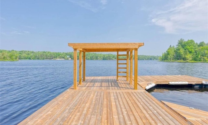 Arden Casa | Kennebec Escapes - Lake View