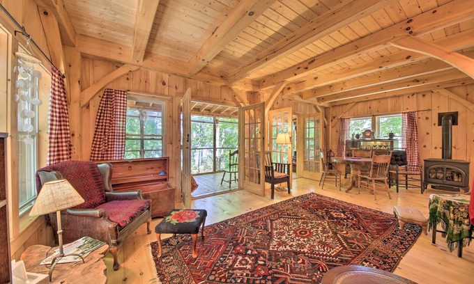 Bath Cabaña | Kennebec River Cottage; 1/4 Mi to Boat Ramp!