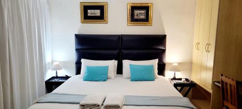 Nahoon Cama Y Desayuno | Kennington Palms B&B/Self Catering