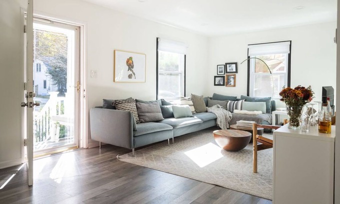 Kensington Casa | Kensington Home, 3 levels, 4 BR 4 BA, yard, Parking