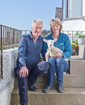 Kents Bank Casa | Kents Bank Holiday - Pet Friendly with Bay Views