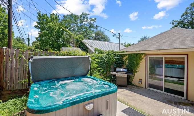 Greater South River City Apartamento | Kenwood Combined (A+B)