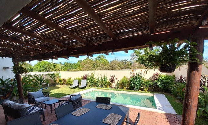 San Pedro Mixtepec Casa | Kerchila: modern house with private pool and garden