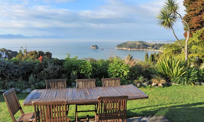 Ngaio Bay Casa | Kereru at Kaiteriteri - Kaiteriteri Holiday Home