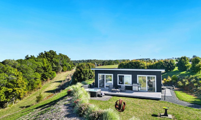 Okaihau Cabina | Kerikeri Skylark Lodge secluded guesthouse, 12 mins away from Kerikeri town