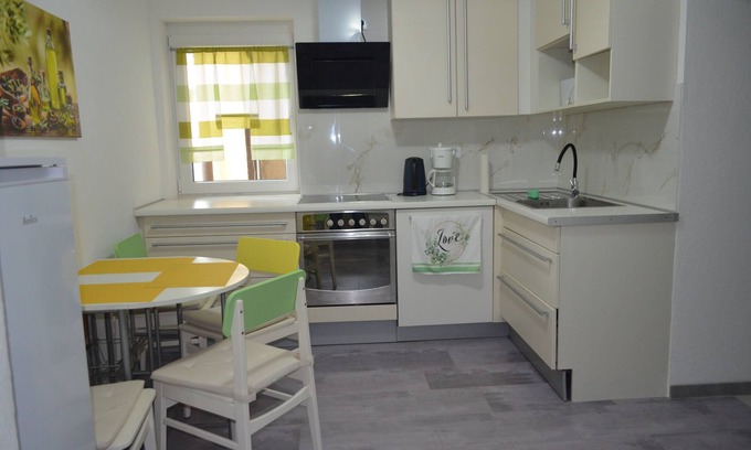 Ringsheim Apartamento | Kernsanierte Ferienwohnung Nähe Europapark und Bahnhof