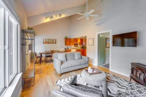 Ketchum Apartamento | Ketchum Mountain Retreat Central Location!