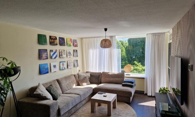 's-Molenaarsbuurt Apartamento | Kevin's Casa