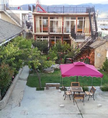 Shangri-La Casa | Kevin's Trekker Inn