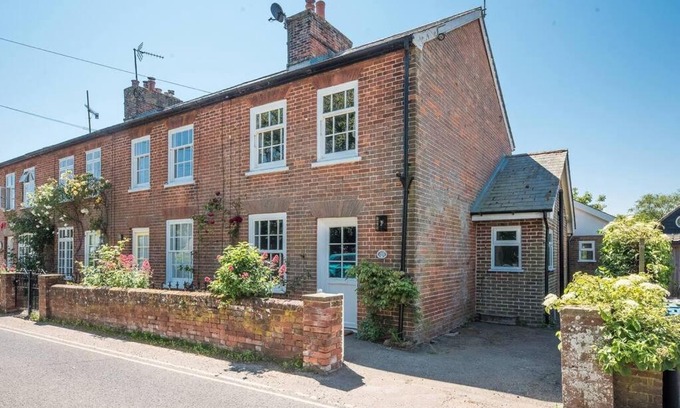 Orford Casa | Key Cottage, Orford