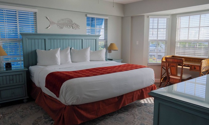 Tavernier Condominio | Key Largo 1BR w/Partial Ocean View, Pool & Beach