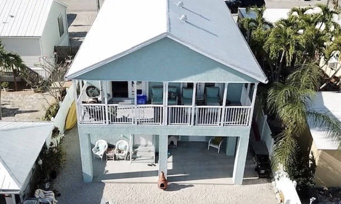 Twin Lakes Casa | Key Largo large 4/3 Waterfront home access to the Bay