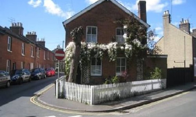 St Albans Casa | Keyfield Terrace