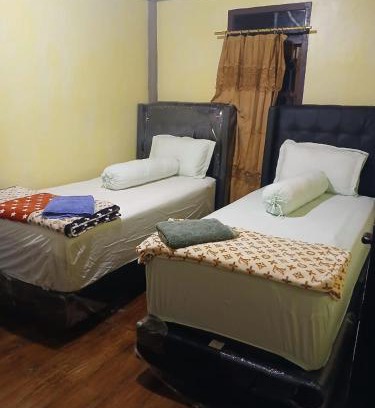 Nias Casa | KeyHole Surf Camp
