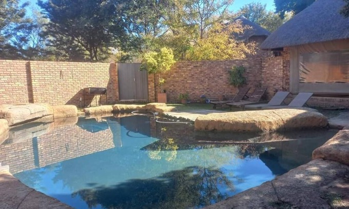 Greater Johannesburg Metropolitan Area Casa | Khaya Africa Guesthouse and Spa