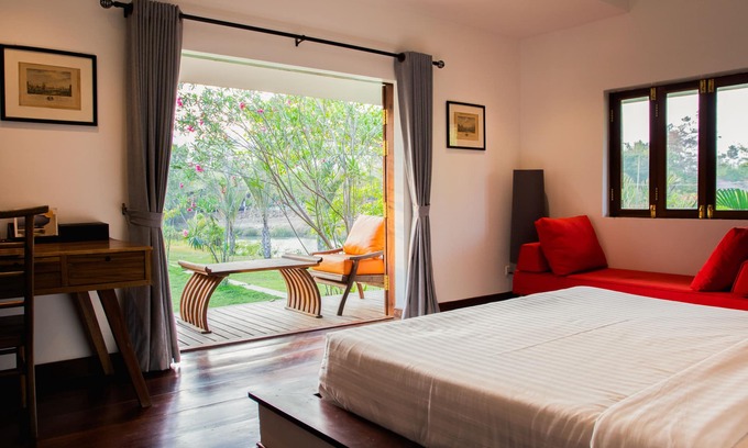 Kampot Hotel | Habitación con vista al río