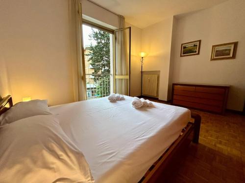Downtown Apartamento | Kibilù - Bright Apartment with Large Terrace near Station FN City Centre walking distance