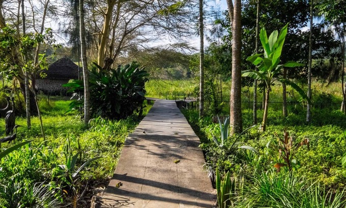 Arusha Cabina | Kiboko Lodge