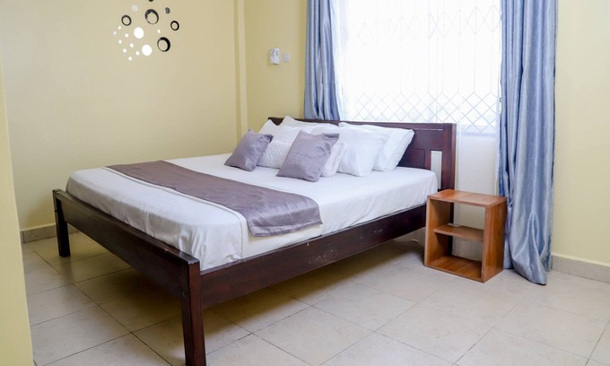 Kilifi Apartamento | Kick back and relax in this calm, stylish pl
