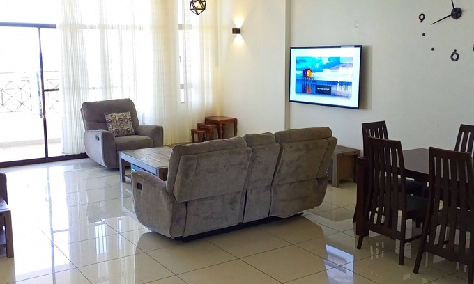 Gede Casa | KIKAMBALA TOWNHOUSE BEACHFRONT & SEA VIEW