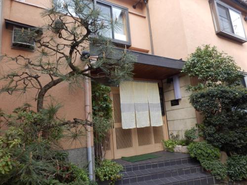 Nagamachi District Hotel | Kikunoya Ryokan