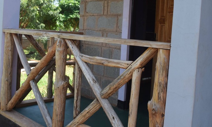 Arusha Cabina | Kili View Lodge