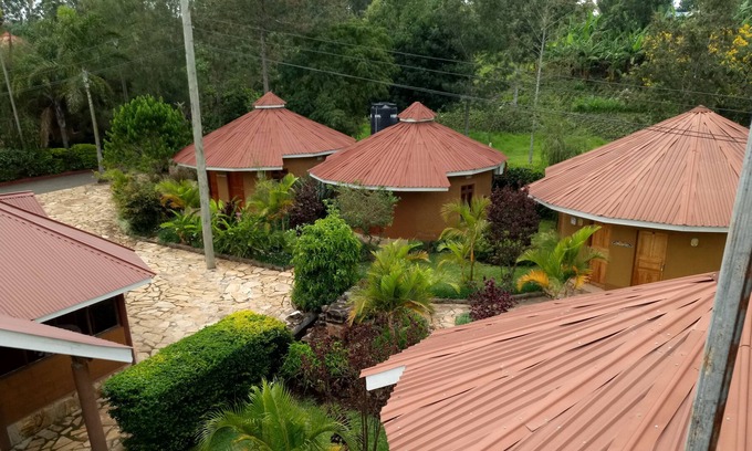 Arusha Cabina | Kilimanjaro Eco Lodge