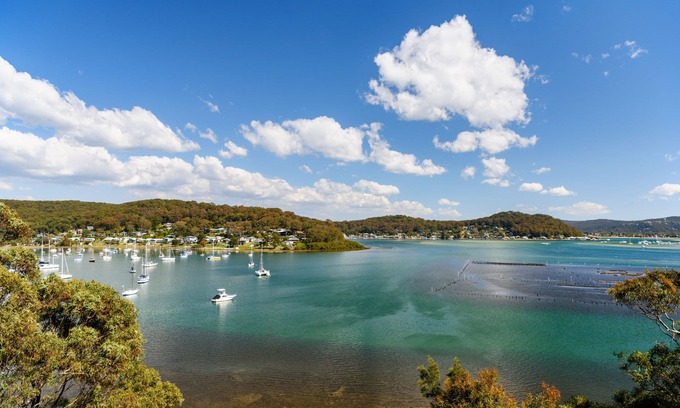 Killcare Casa | Killcare house quiet & private with stunning views - 90 minutes from Sydney