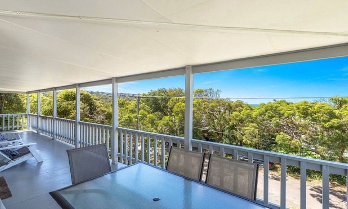 Killcare Casa | 'Killy Beach House' by Accom Holidays