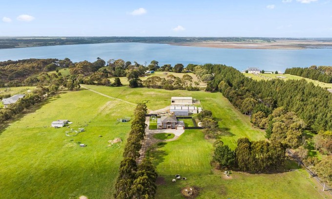 Leopold Casa | Kilmoyla Farm Stay