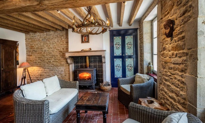 Colmery Casa | Kimaro Farmhouse Holiday Cottage
