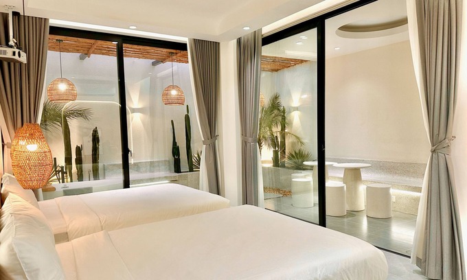 Binh Chanh Cama Y Desayuno | KIN WANDER TRUNG SON