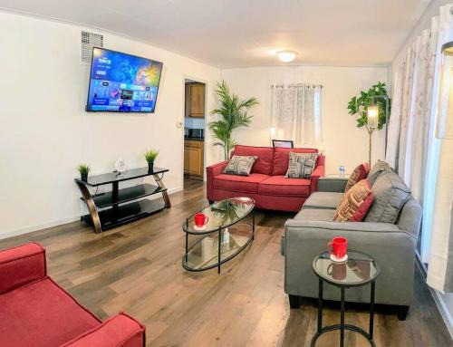 Waukegan Apartamento | *King bed/3bds house Near Naval Base & 6Flags*