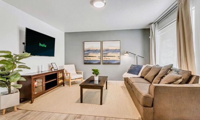 Sugar House Apartamento | King Bed - Fast WiFi - Sugarhouse Health Center