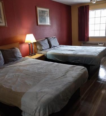 Jackson Apartamento | King Bed Hotel Room 209