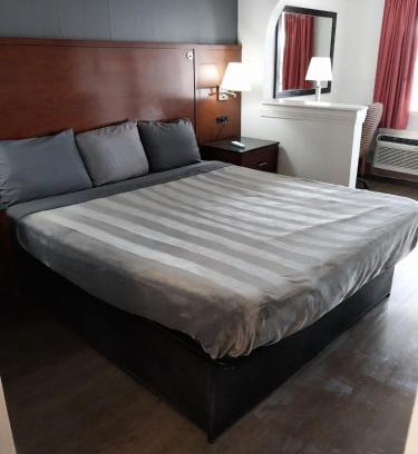 Jackson Apartamento | King Bed Hotel Suite 202