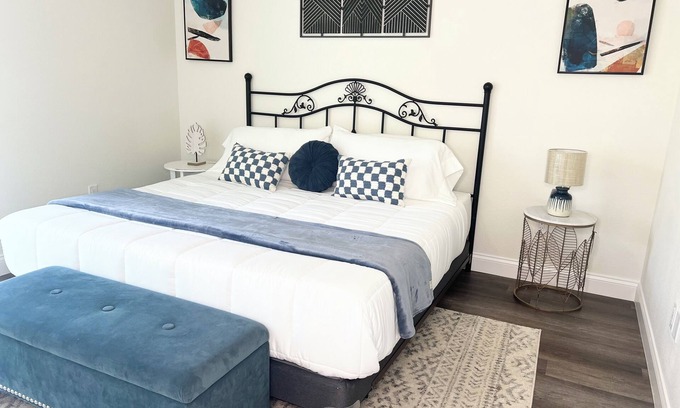 Ocala Apartamento | King Bed W/Fire-pit 3B2B Duplex in Marion oaks