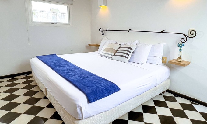 Historic Center Casa | King Bed With Private Terrace and Pool