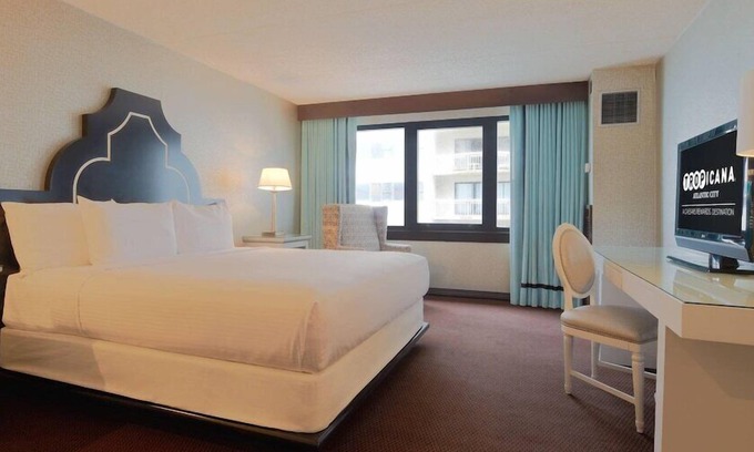 Atlantic City Hotel | King Room at a Hotel