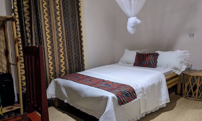 Ruhondo Apartamento | KING ROOM located in Lake view and Volcanos view