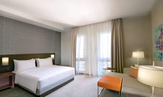 Naif Apartamento | King Room Near Al Ghurair Mall By Luxruy Bookings