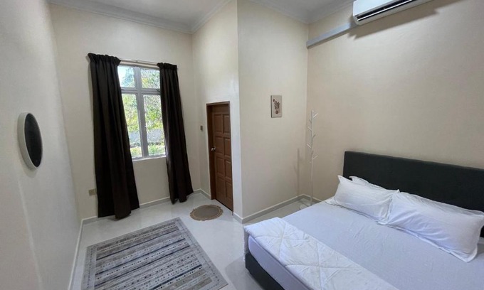 Kubang Kerian Casa | King's Cottage Homestay Kubang Kerian