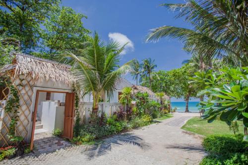 Chaweng City Center Complejo | King's Garden Resort - SHA Plus