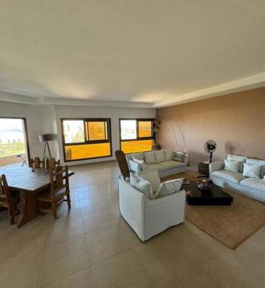 Les Almadies Apartamento | King's Lair, Embassy Ocean View Apartment, Dakar, Senegal