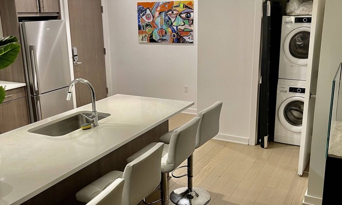New Rochelle Condominio | King size luxury condo New York view